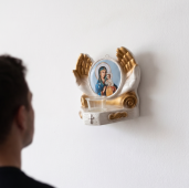 Candela Prinosului Mâini îngerești
