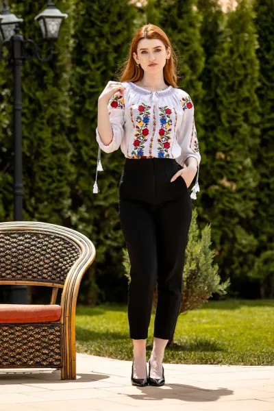 Ie tradițională românească Ruxandra — miniatura 2