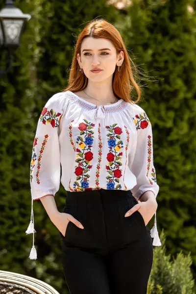 Ie tradițională românească Ruxandra