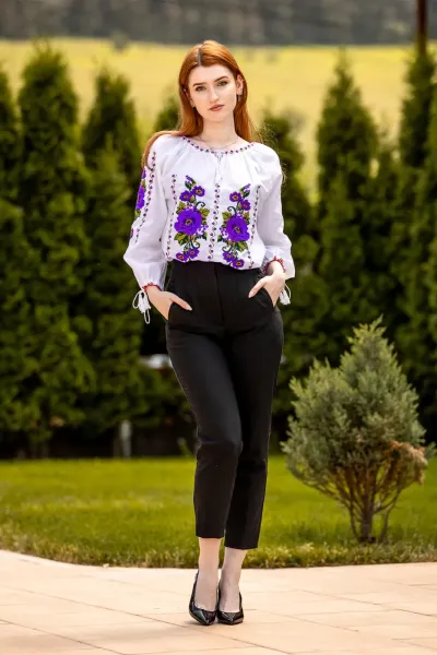 Ie tradițională românească Florica mov — miniatura 3