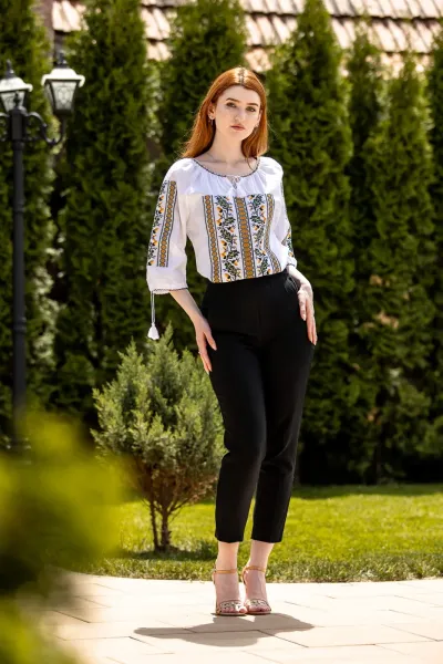Ie tradițională românească Stejar — miniatura 4