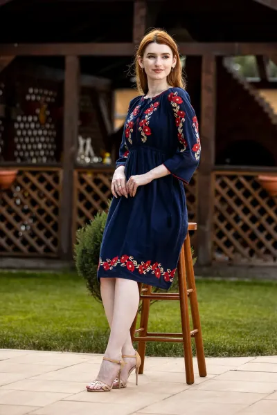 Rochie tradițională Zendia — miniatura 3