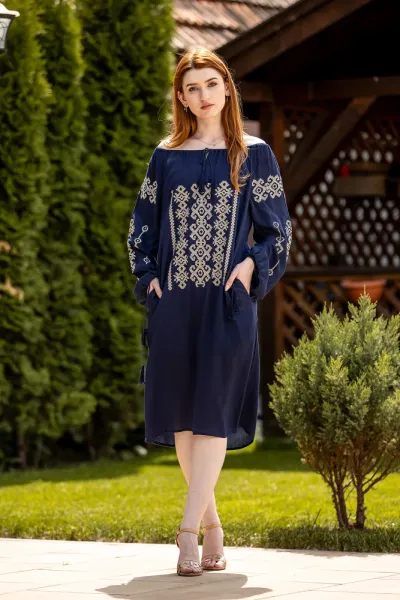 Rochie tradițională Vera — miniatura 2