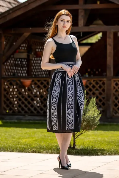 Fustă tradițională Marieta albă