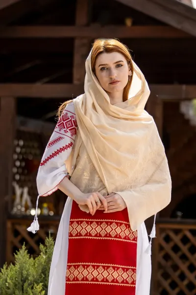 Maramă tradițională Elena