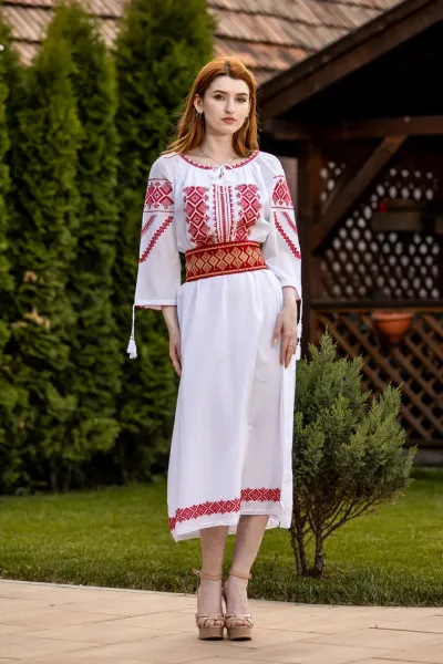 Rochie tradițională Petronela — miniatura 2