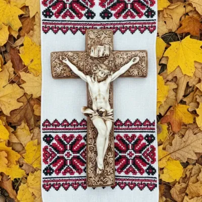 Cruce mare Lumina Credinței Maro 44x27cm — miniatura 2