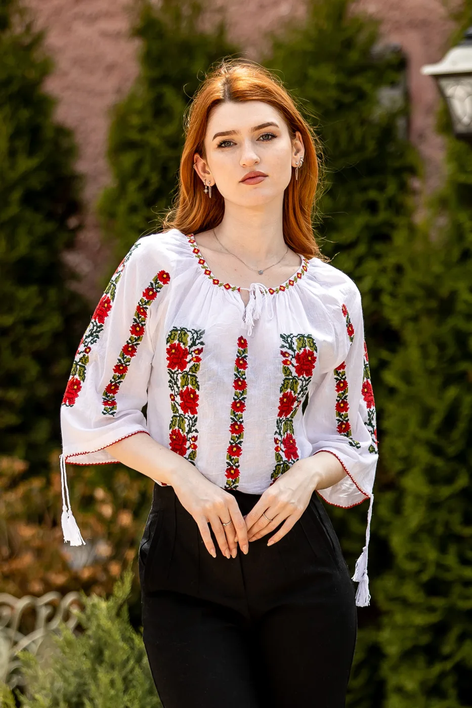 Ie tradițională românească Catinca